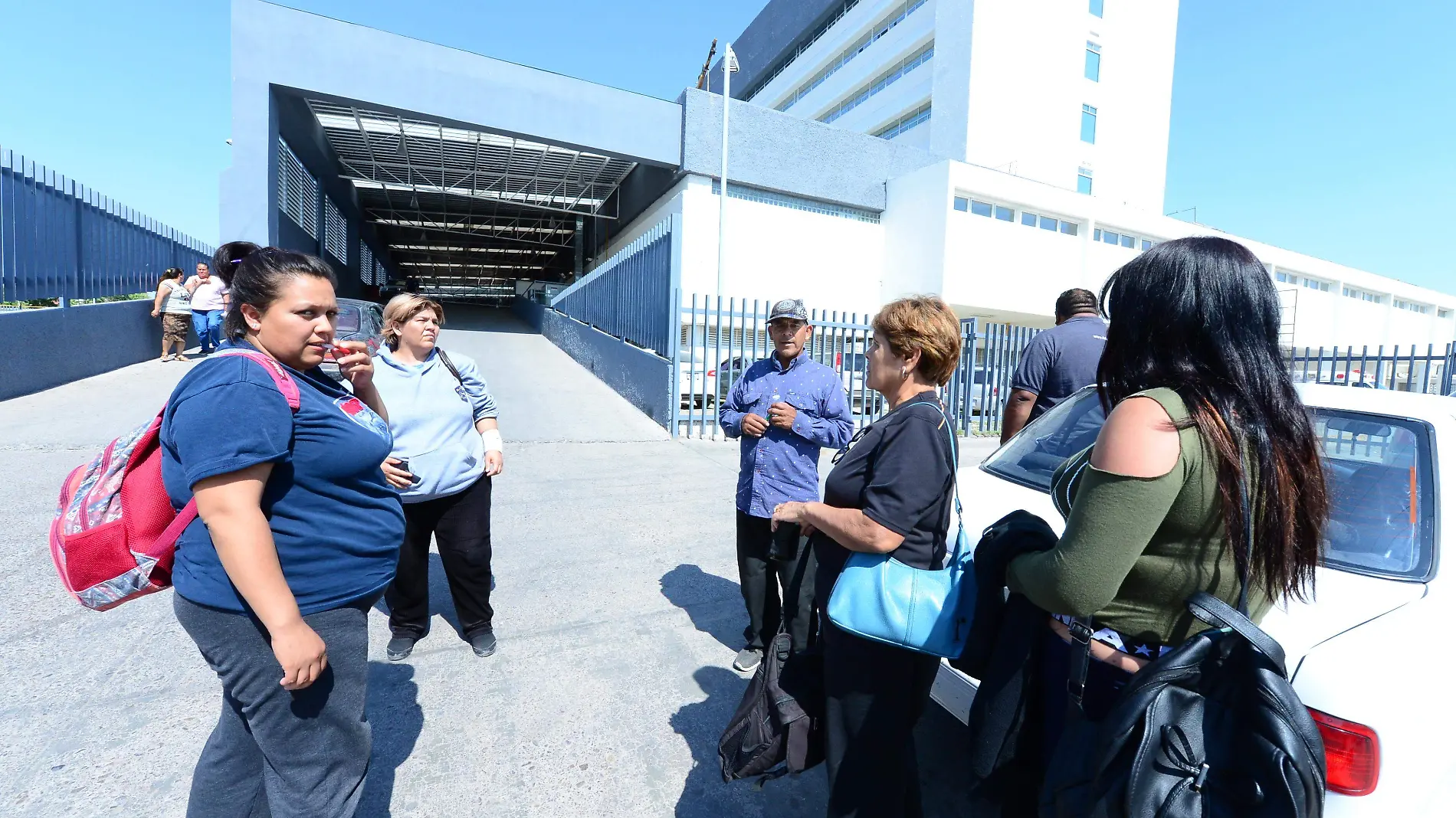 trabajadores de seguridad hospital general  (1)